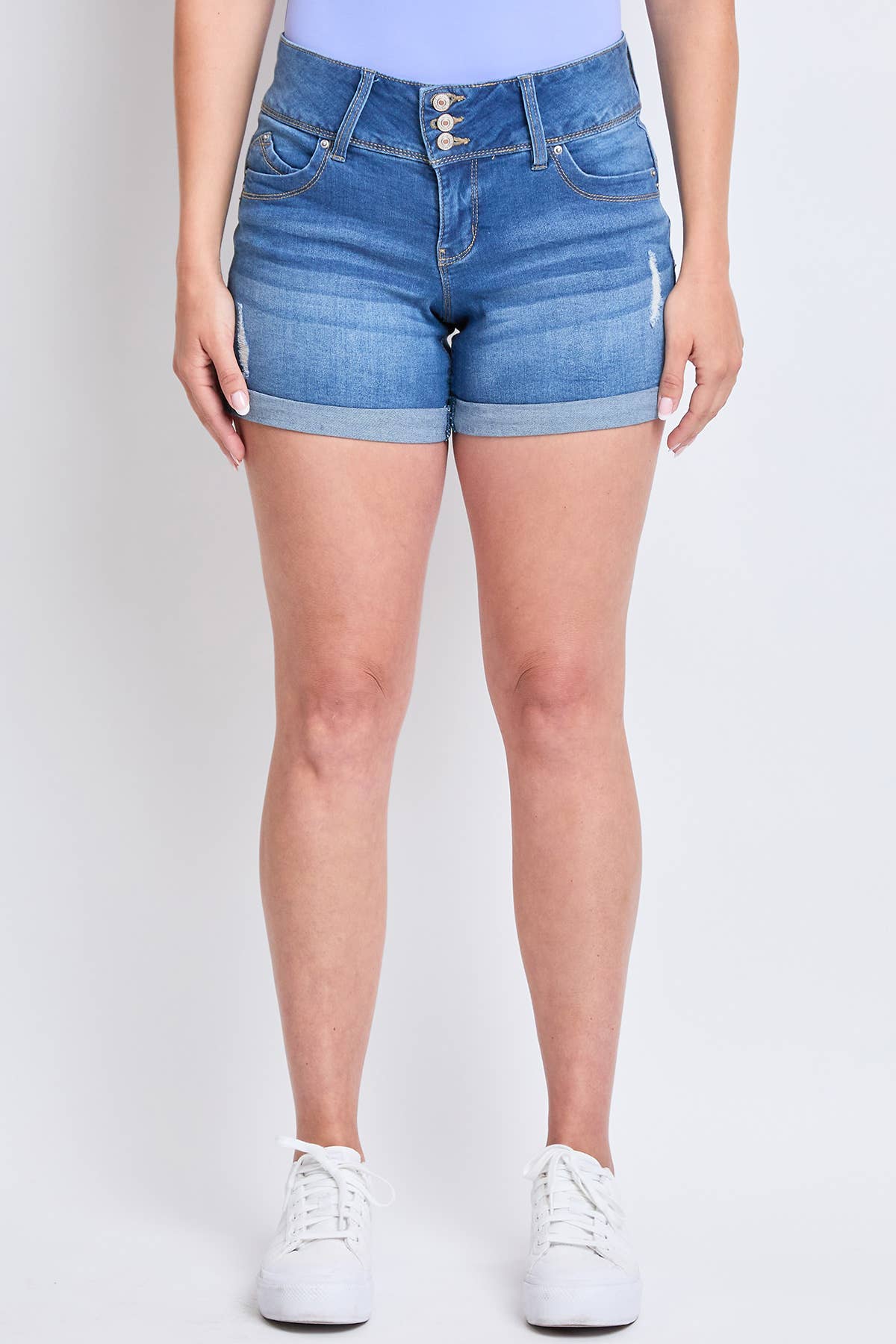 Missy WannaBettaButt 3 Button Cuffed Shorts: 4 / RIPS+WHISKERS S2658