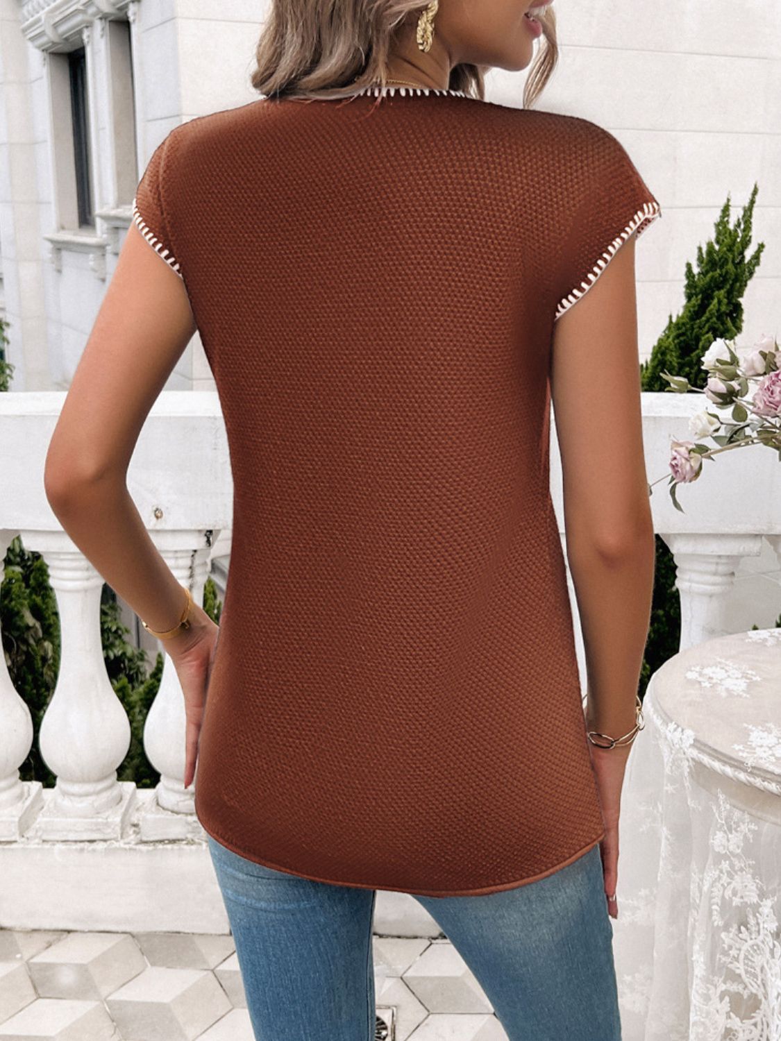 Round Neck Cap Sleeve Knit Top