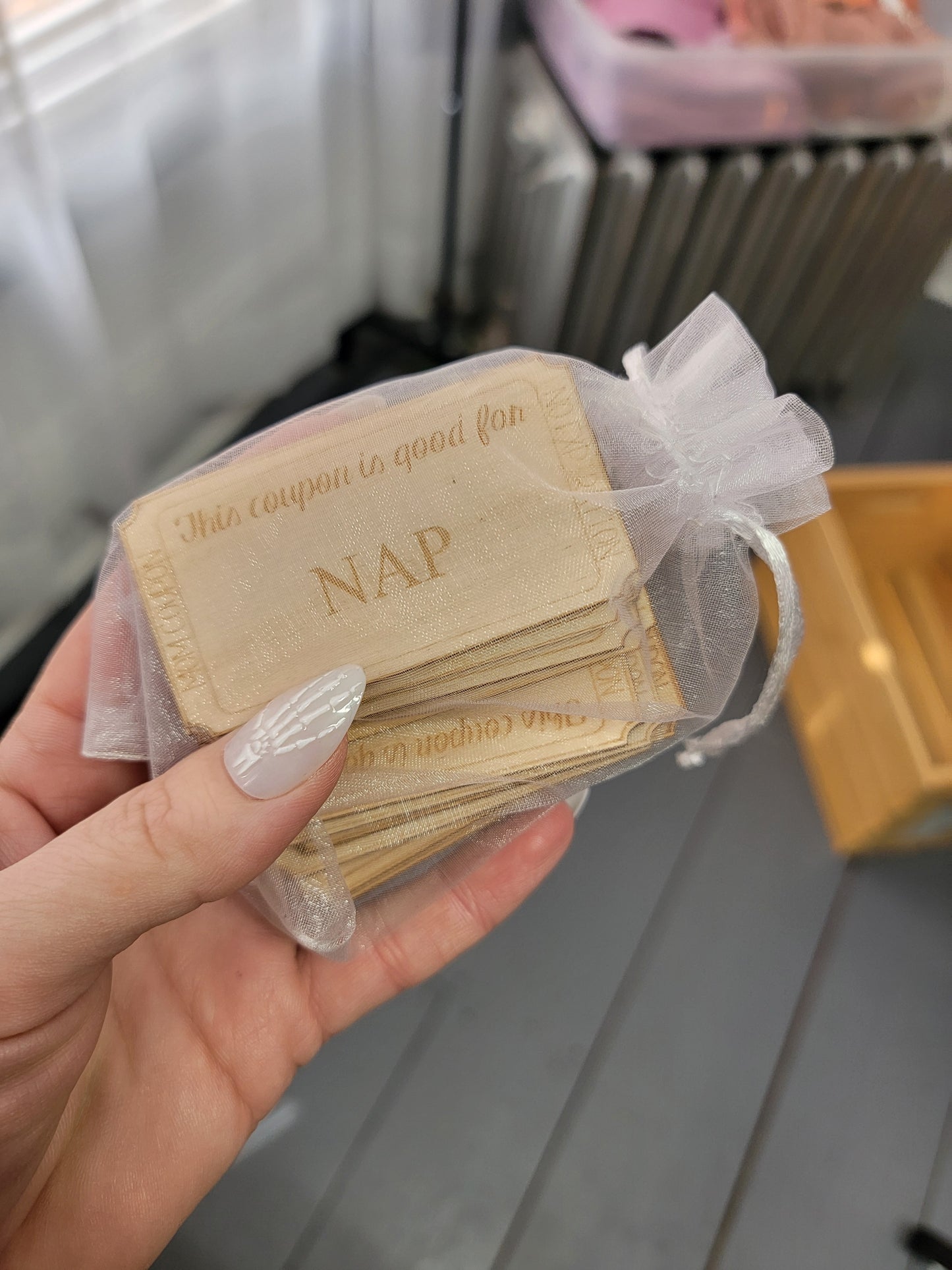 Wooden Mother's day Coupons