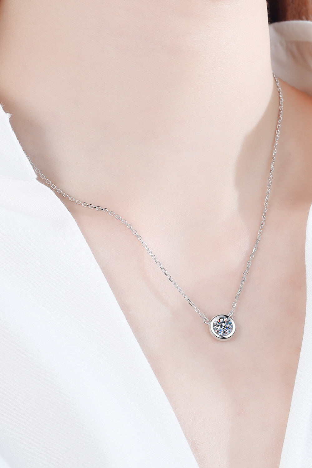 Moissanite Round Pendant Chain Necklace